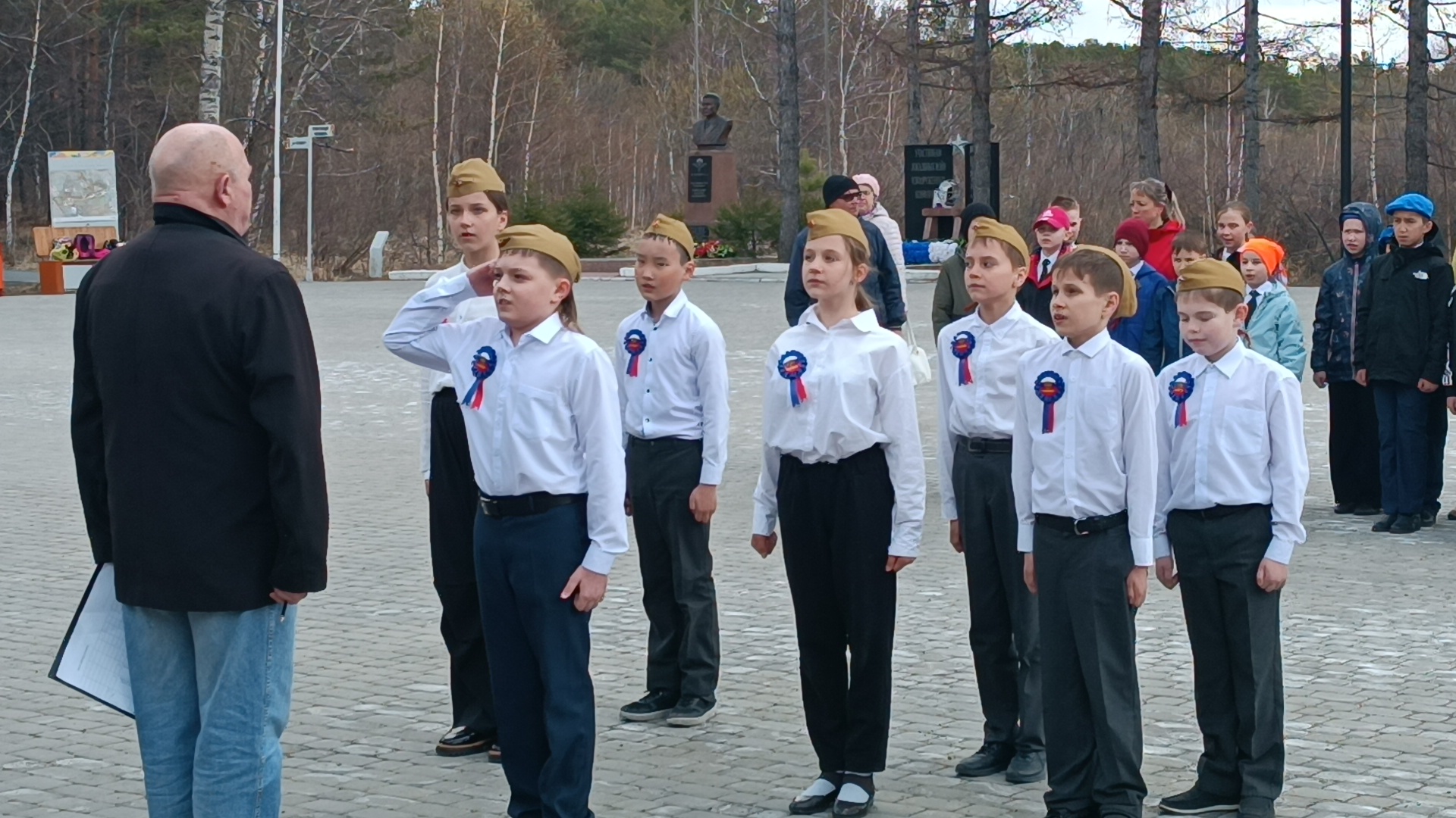 «Зарничка» для самых юных патриотов прошла в Шелеховском районе.